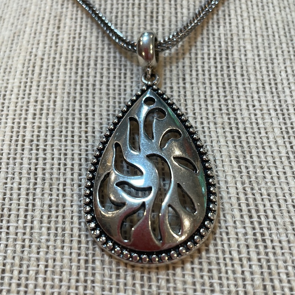 Pear Shaped Silver-Tone “Beaded Edge” Medallion Charm Adjustable Pendant - Picture 1 of 7